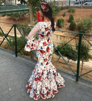 Vestido de gitana floral