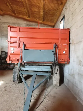 Remolque Yumbo 8 toneladas