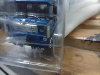 Camión White 740 Escala 1:43 Chippewa