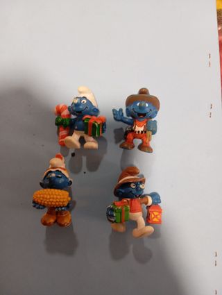 Lote 4 Figuras PVC Pitufos