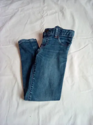 Pantalones vaqueros niño