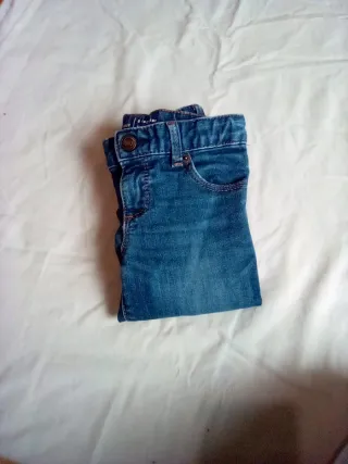 Pantalones vaqueros niño