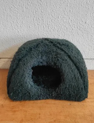 Cuccia morbida per gatti usata