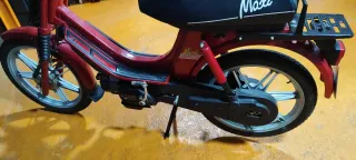 Ciclomotor  Puch Maxi Roja