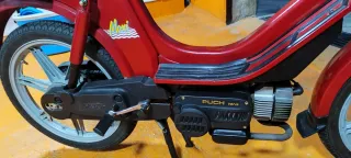 Ciclomotor  Puch Maxi Roja
