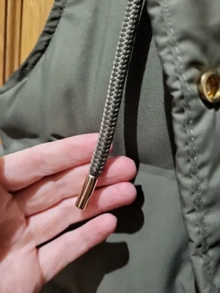 Chaleco acolchado Zara verde oliva