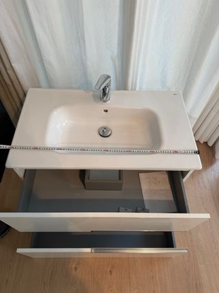 Mueble de baño Roca blanco y plata