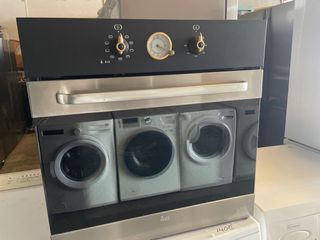 Horno Teka Negro y Acero Inoxidable