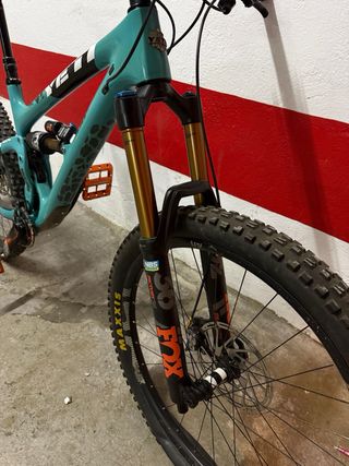 Bicicleta enduro Yeti SB6c