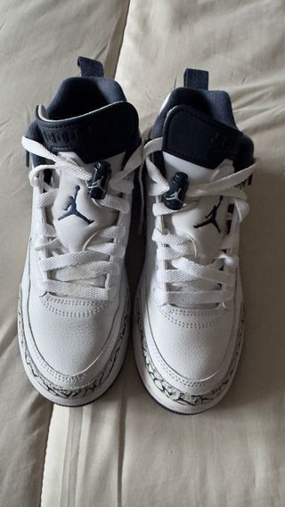 Jordan Spizike Low Obsidian
