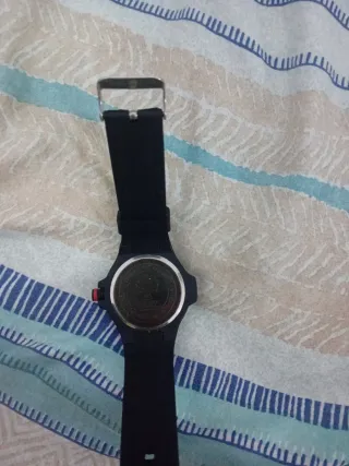 Reloj Calgary Negro y Rojo