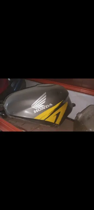 Depósito Gasolina Honda CBR 600F3