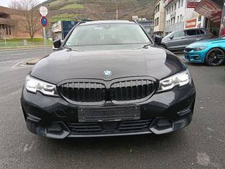 BMW Serie 3 330D Touring Negro