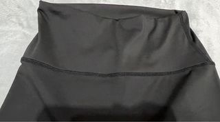 Conjunto deportivo blanco y negro sin estrenar