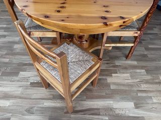 Conjunto comedor madera y cristal