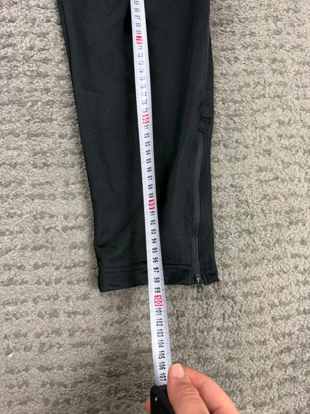 ¡¡OFERTA!! Talla L Pantalón Reebok Negro