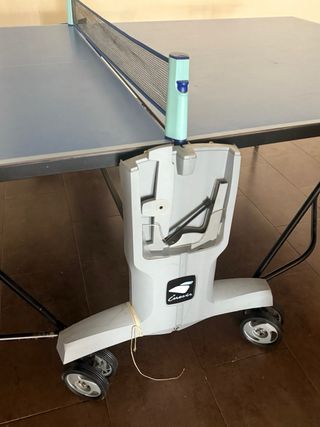 Mesa de ping pong azul
