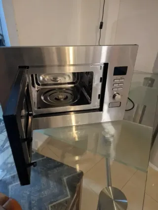 Microondas TAURUS Empotrable Nuevo