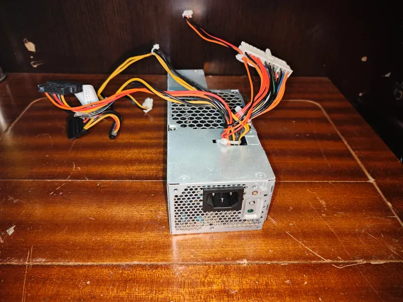 Fuente de Alimentación Dell Optiplex 7010 SFF afbeelding 2