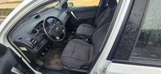 Chevrolet Aveo 2009 gasolina, 1.2 84cv