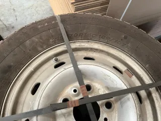 12 Llantas con Neumáticos para Furgoneta