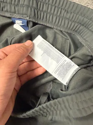 ¡¡OFERTA!! Talla L Pantalón Nike Vintage Gris/Rojo