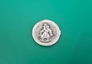 Cajita y medalla de plata San Cristóbal