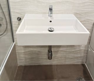 Lavabo de cerámica 60x42 cm