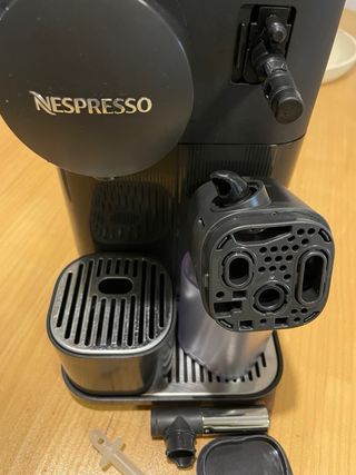 Nespresso Lattissima One Evo EN510.B
