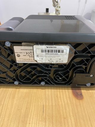 Nespresso Lattissima One Evo EN510.B