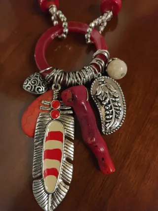 Collana artigianale pietre rosse e acciaio