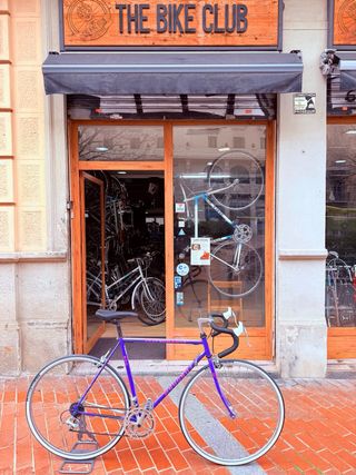 Bicicleta Carretera Vintage Peugeot Morada