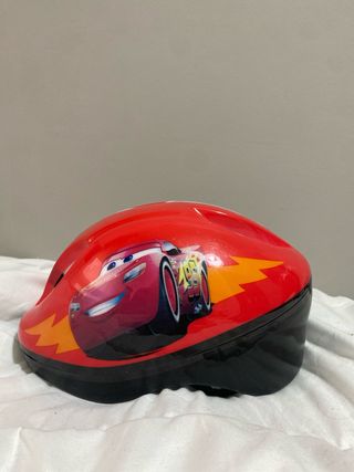 Casco de bici infantil Cars
