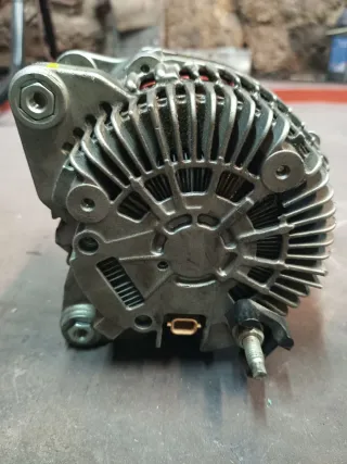 Alternador Laguna 3