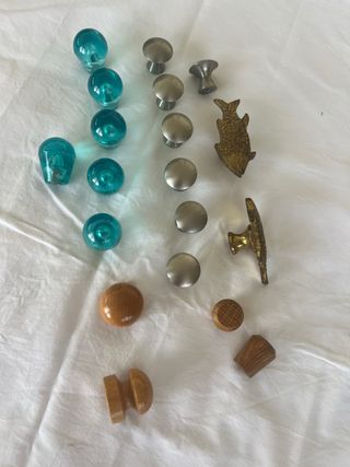 Pomos de puerta/cajón (varios)