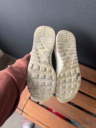 Zapatillas Nike Verde Olivo