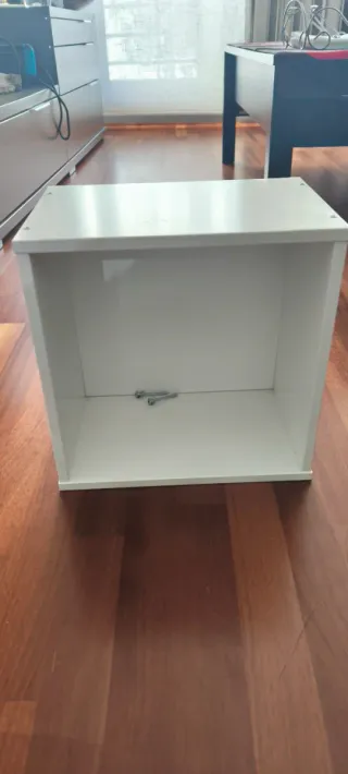 Estanteria  de pared blanco 30x30 cm (3)