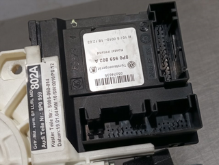 MOTOR ELEVALUNAS DELANTERO DERECHO AUDI A3 (8P1)