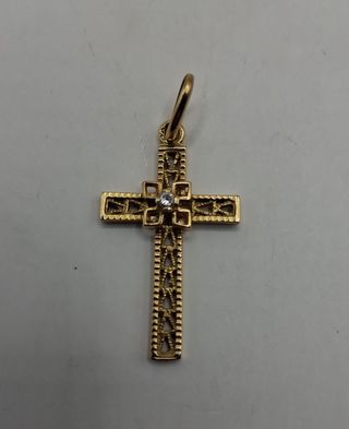 Cruz Flor de oro 18k 2.11gr Ref G-270