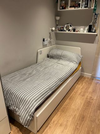 conjunto diván ikea y armario (todo incluido)nuevo