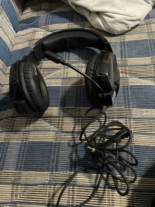 Cascos Krom Gaming Negros