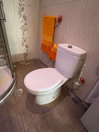 Mueble de baño y mampara