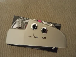 Marshall VT-1 Vibratrem Pedal de Efectos