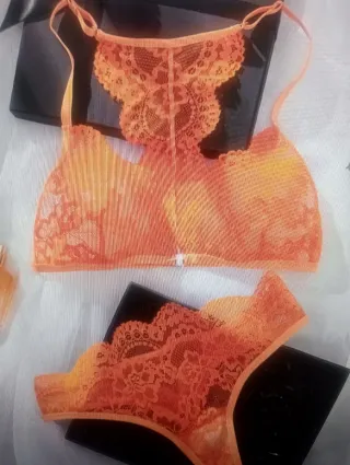 Conjunto lencería encaje naranja Talla M