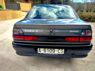 Renault 19 1996