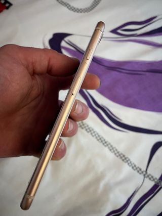 iPhone 8 Plus 32GB Oro