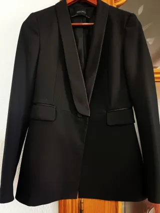 Abrigo Zara Basic Negro Mujer