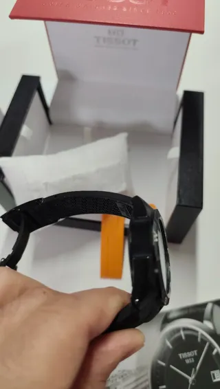 Reloj Tissot Touch Negro y Plateado