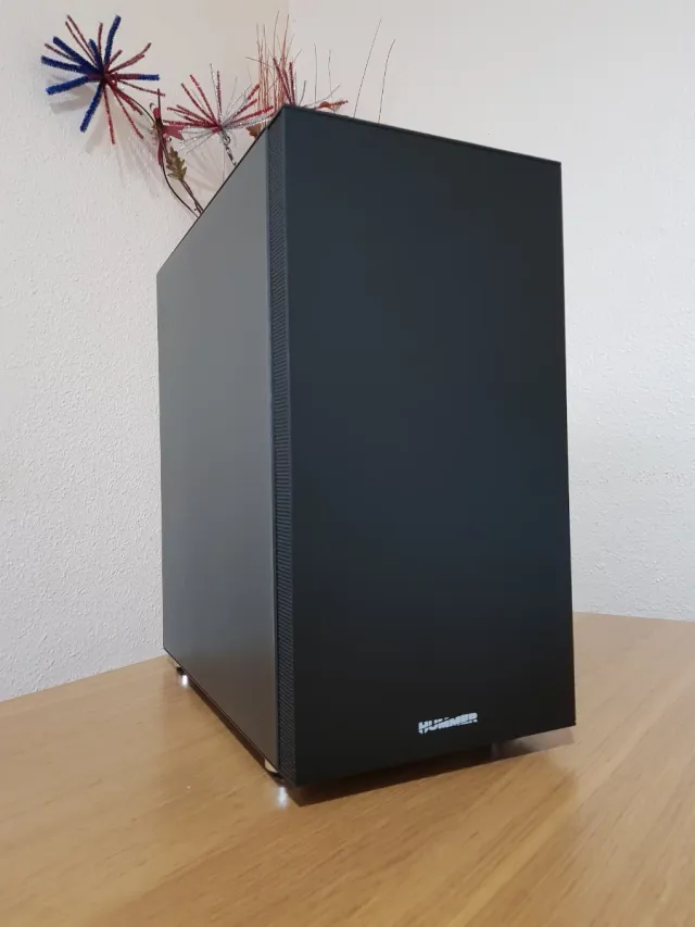 Workstation 18 Nucleos 32GB RAM GTX 1660
