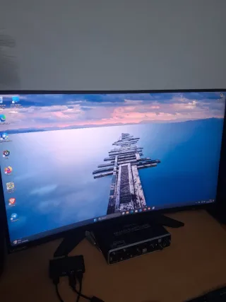 Monitor Curvo Gaming Lenovo 27 165Hz FHD